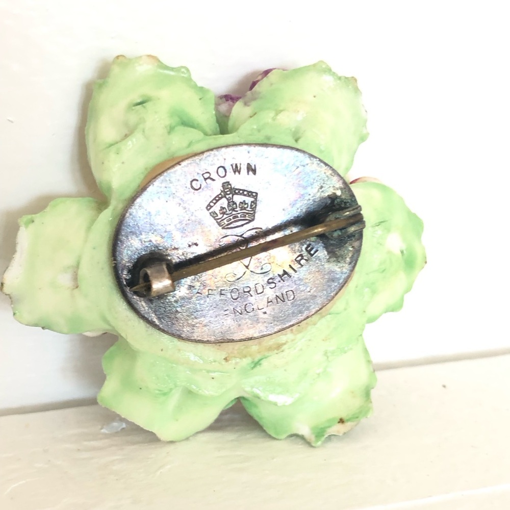 Crown Green Flower Clip Earrings
